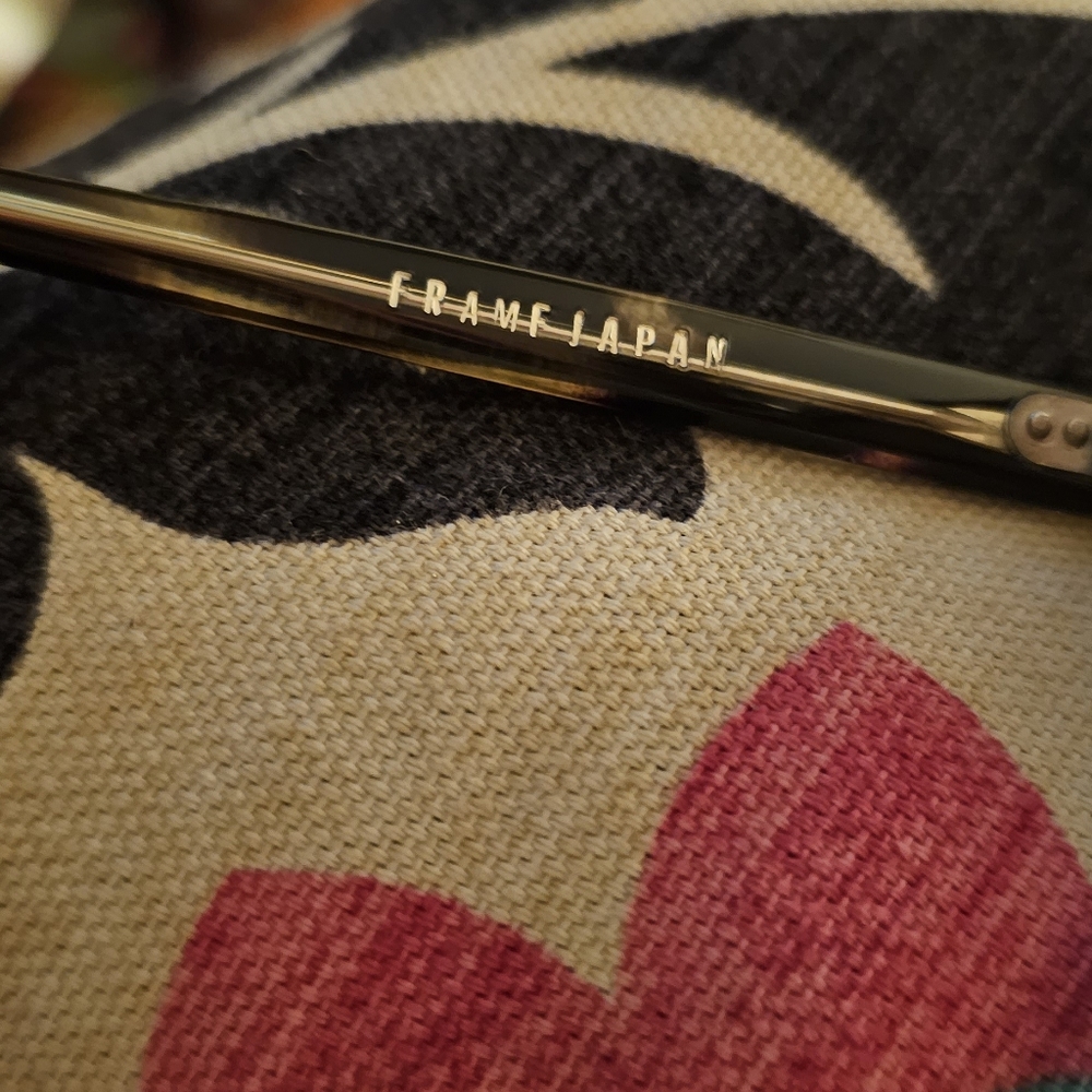 VINTAGE RENAULD 70's SUNGLASSES - Picture 4 of 7